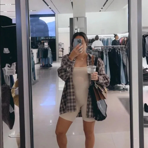 Aritzia Wilfred Divinity Romper  Cream Nude Size Small - Picture 3 of 9